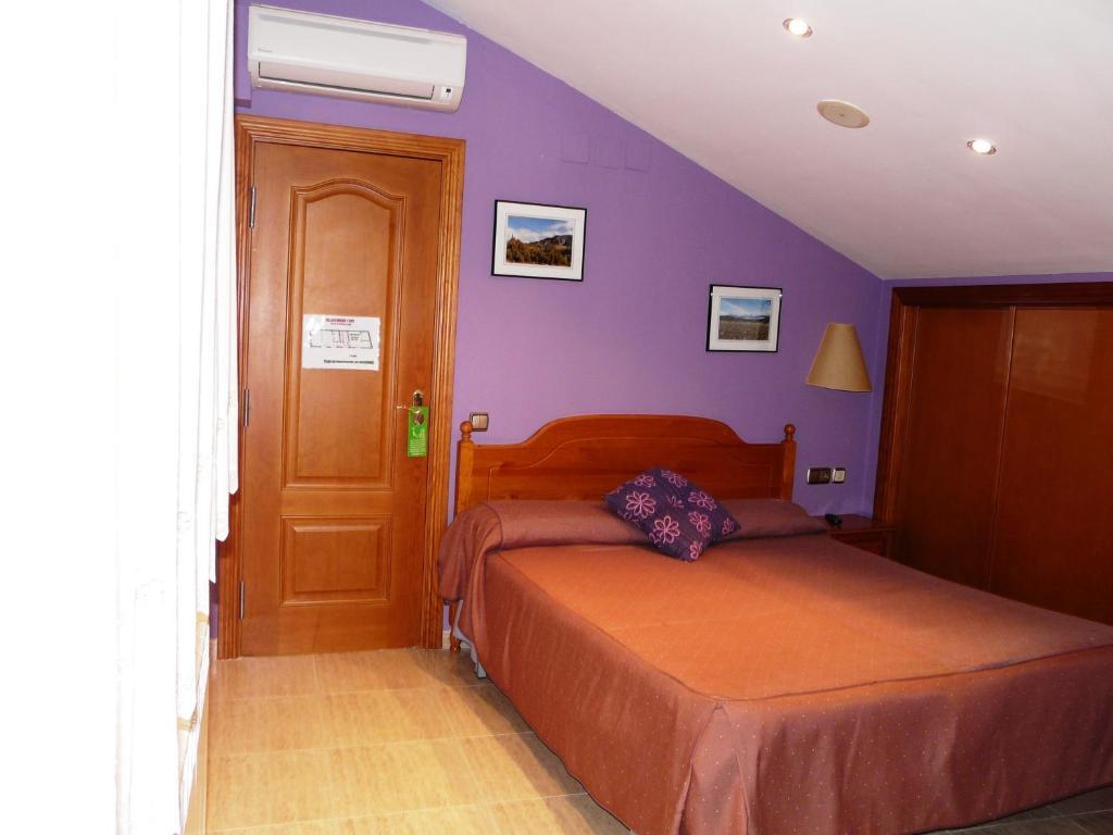 Hostal Rural Casa Castro Alberuela de la Liena Extérieur photo