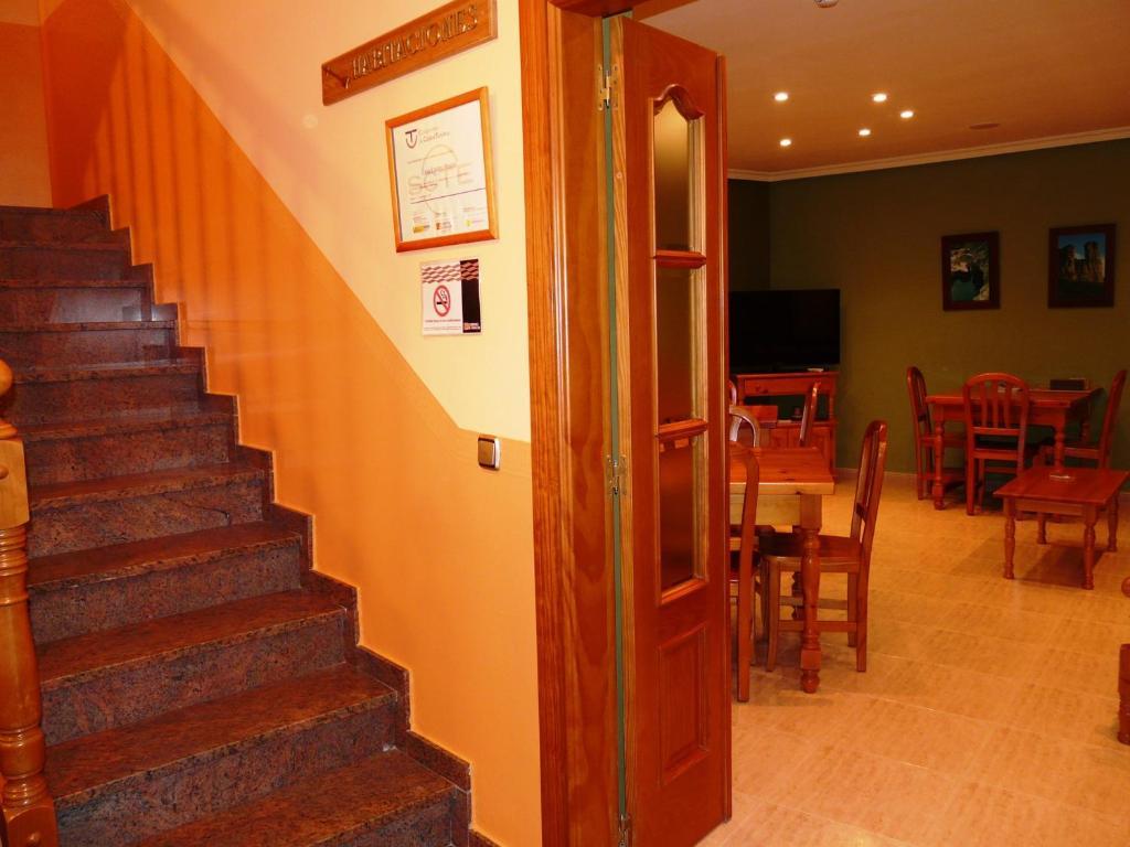 Hostal Rural Casa Castro Alberuela de la Liena Extérieur photo
